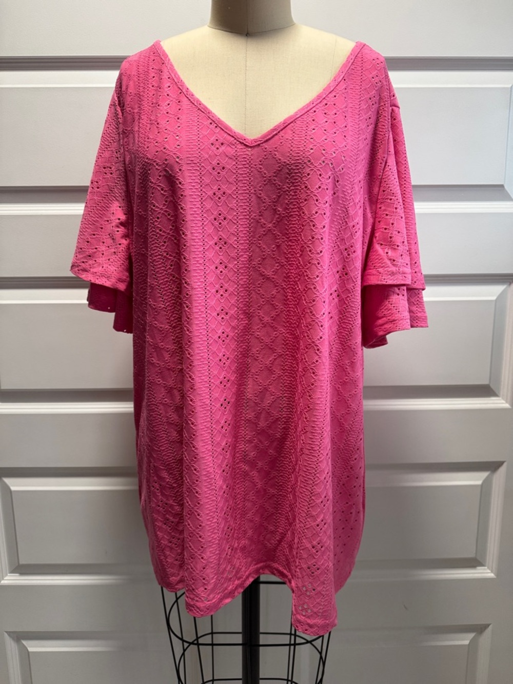 BloomChic Hot Pink Eyelet V-Neck Flutter Sleeve Top